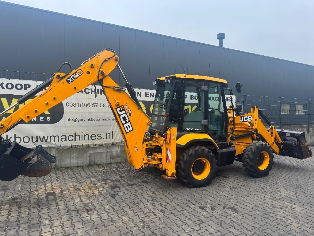 JCB 3CX compact - Tractopelle: photos 2 JCB 3CX compact - Tractopelle: photos 2