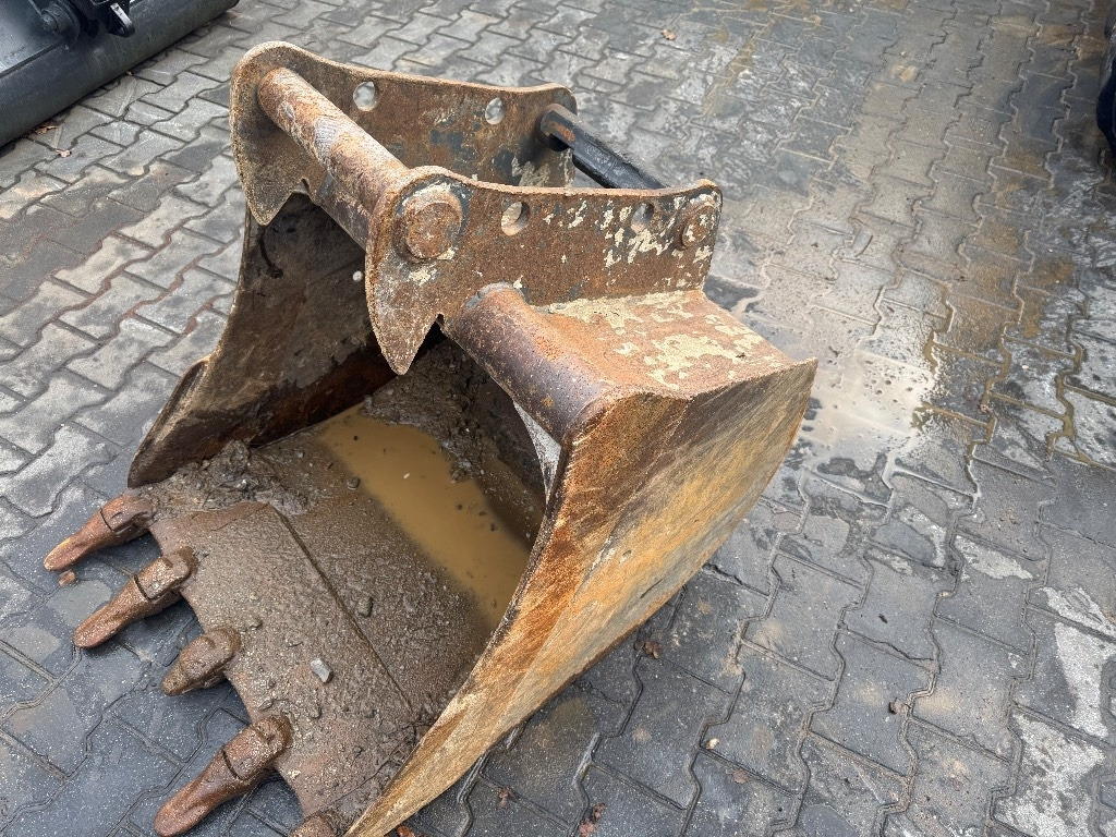 Mini pelle Kubota KX 080-4: photos 18