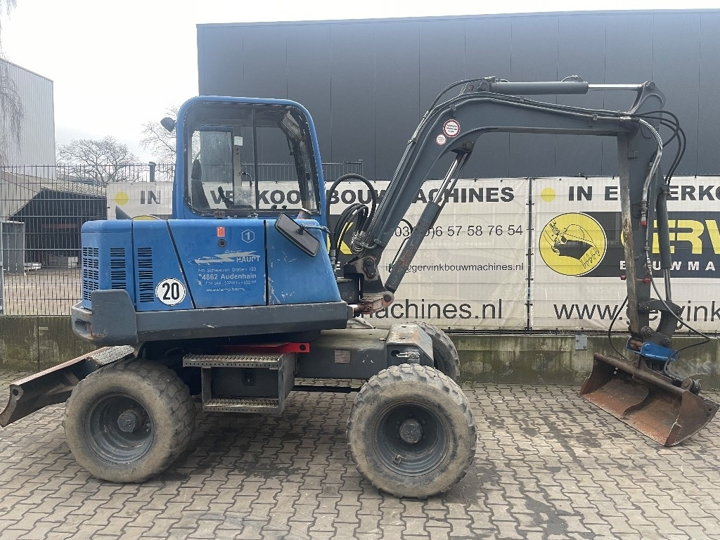 Peljop EW 256 - Pelle sur pneus: photos 3 Peljop EW 256 - Pelle sur pneus: photos 3