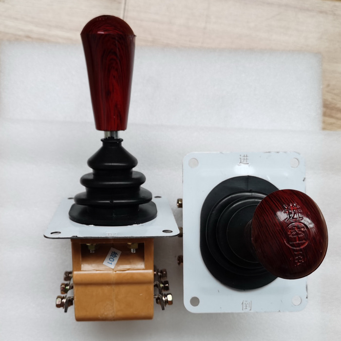Qingdao Promising FLAND EL45 Electric Wheel Loader Forward Reverse Toggle Switch - Levier de vitesse pour Chargeuse sur pneus: photos 2 Qingdao Promising FLAND EL45 Electric Wheel Loader Forward Reverse Toggle Switch - Levier de vitesse pour Chargeuse sur pneus: photos 2