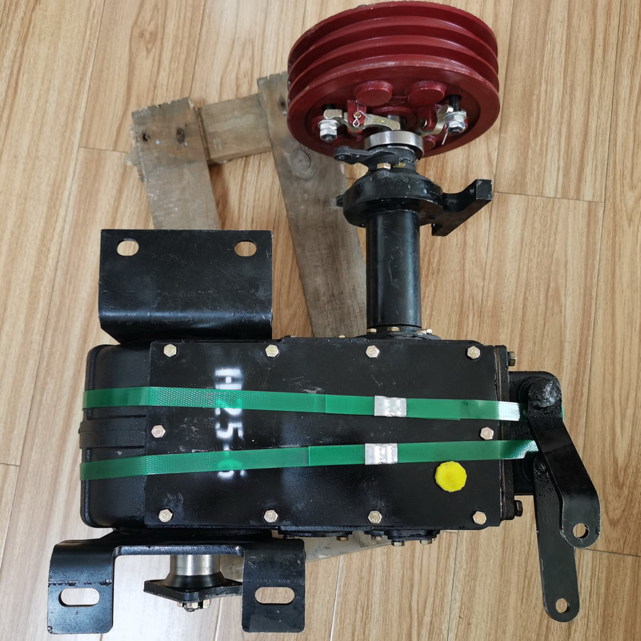 Qingdao Promising Gearbox Assembly for AGT KRW23 Mini Wheel Loader - Boîte de vitesse pour Chargeuse sur pneus: photos 1 Qingdao Promising Gearbox Assembly for AGT KRW23 Mini Wheel Loader - Boîte de vitesse pour Chargeuse sur pneus: photos 1