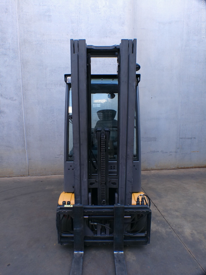 Jungheinrich EFG 318k 480 DZ - Chariot élévateur électrique: photos 5 Jungheinrich EFG 318k 480 DZ - Chariot élévateur électrique: photos 5