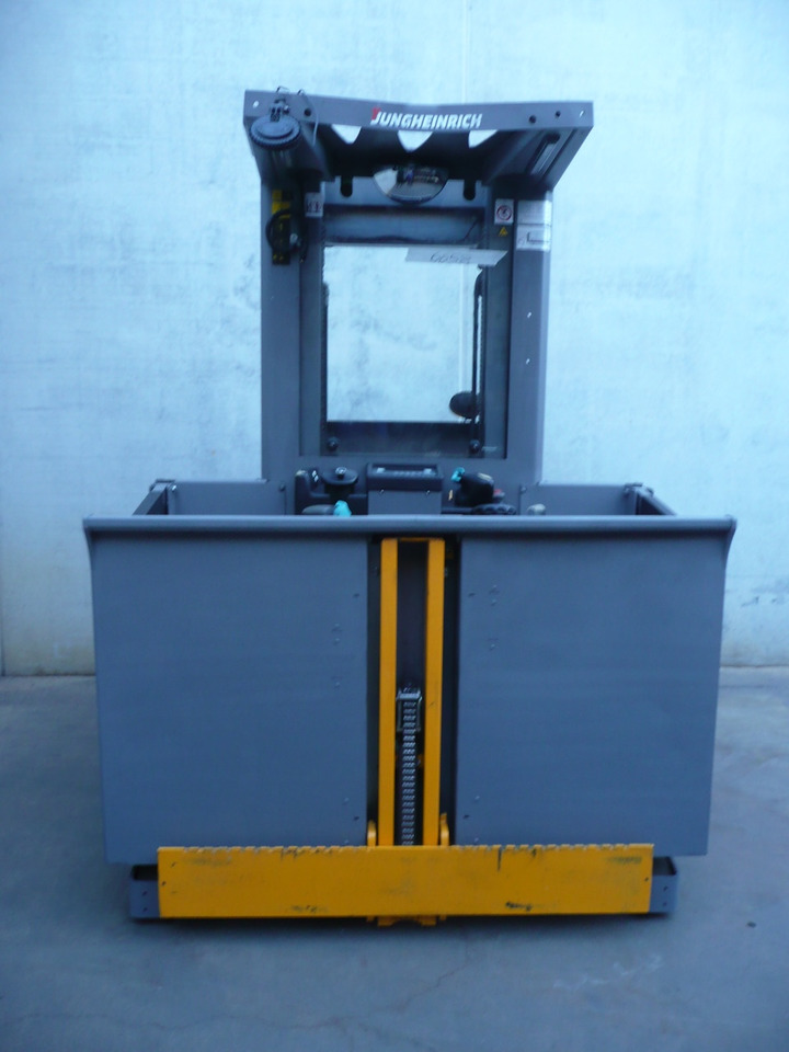 Jungheinrich EKS 312 Z+I 475 DZ - Préparateur de commandes: photos 5 Jungheinrich EKS 312 Z+I 475 DZ - Préparateur de commandes: photos 5