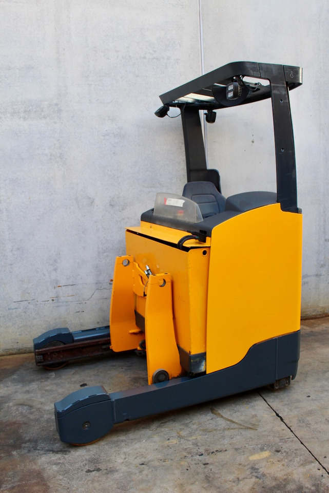 Jungheinrich ETV 216 872 DZ - Chariot à mât rétractable: photos 3 Jungheinrich ETV 216 872 DZ - Chariot à mât rétractable: photos 3