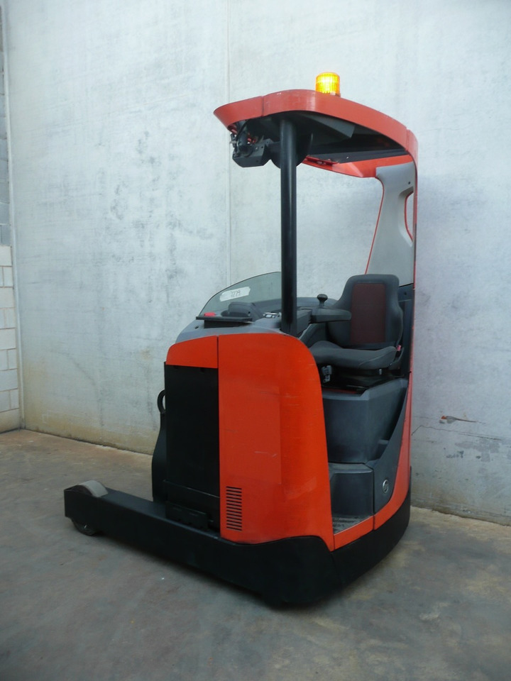 Toyota RRE 160 - Chariot à mât rétractable: photos 1 Toyota RRE 160 - Chariot à mât rétractable: photos 1