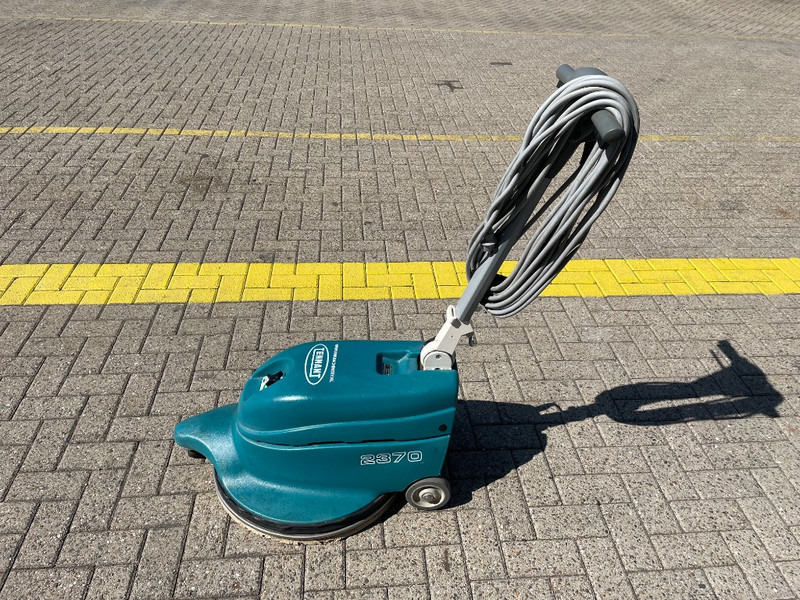 TENNANT 2370 - Balayeuse de voirie: photos 5 TENNANT 2370 - Balayeuse de voirie: photos 5