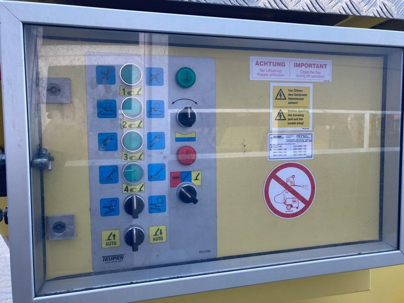 Nacelle télescopique, Nacelle araignée Teupen Leo 25 T: photos 16