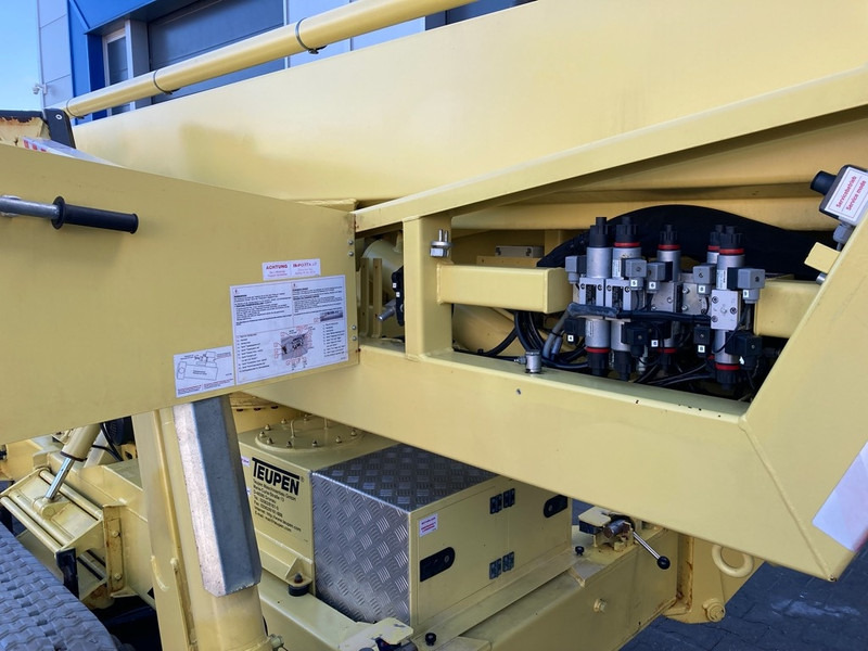 Nacelle télescopique, Nacelle araignée Teupen Leo 25 T: photos 18