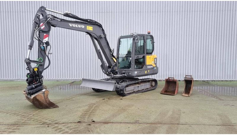 Volvo EC60 E, Grävmaskin - Pelle sur chenille: photos 1 Volvo EC60 E, Grävmaskin - Pelle sur chenille: photos 1