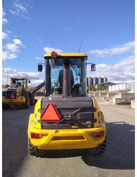 Volvo L 35 G - Chargeuse sur pneus: photos 3 Volvo L 35 G - Chargeuse sur pneus: photos 3