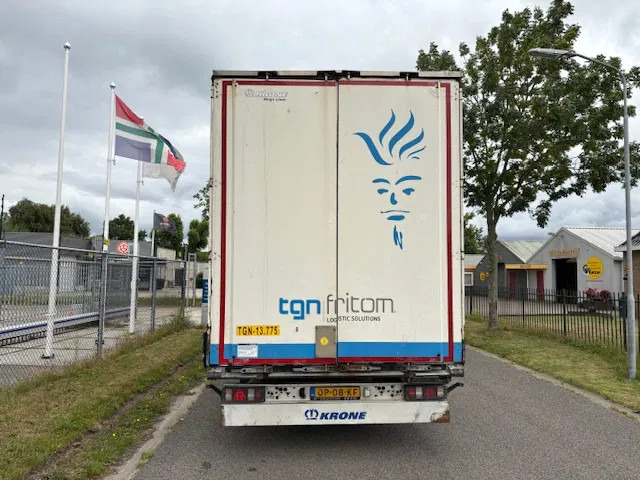 Krone Mega Liner Volume 3 axle curtainslider 5 units available - Semi-remorque fourgon: photos 5 Krone Mega Liner Volume 3 axle curtainslider 5 units available - Semi-remorque fourgon: photos 5