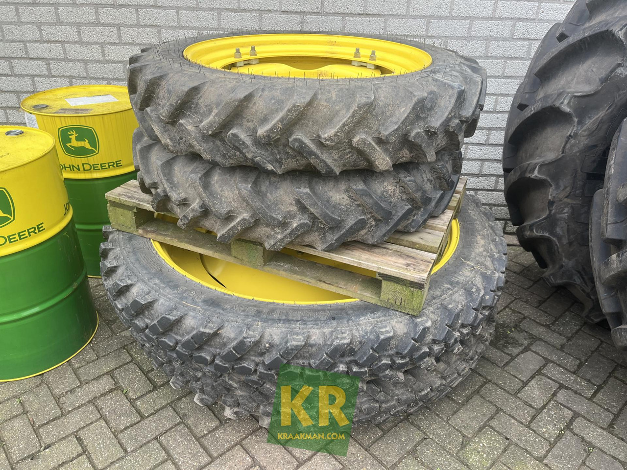 Alliance Banden Alliance - Pneu pour Machine agricole: photos 2 Alliance Banden Alliance - Pneu pour Machine agricole: photos 2