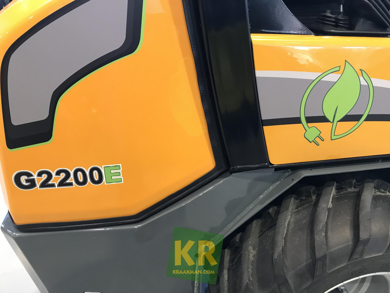 G2200E Giant - Valet de ferme: photos 4 G2200E Giant - Valet de ferme: photos 4