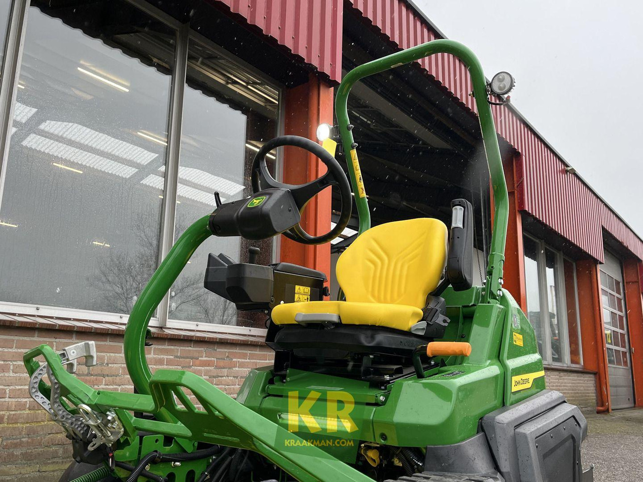 John Deere 2750 E-CUT HYBRID - Motofaucheuse: photos 3 John Deere 2750 E-CUT HYBRID - Motofaucheuse: photos 3