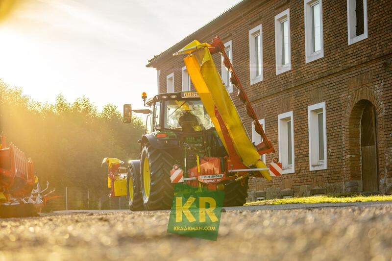 Novacat 302 Pottinger - Faucheuse: photos 1 Novacat 302 Pottinger - Faucheuse: photos 1