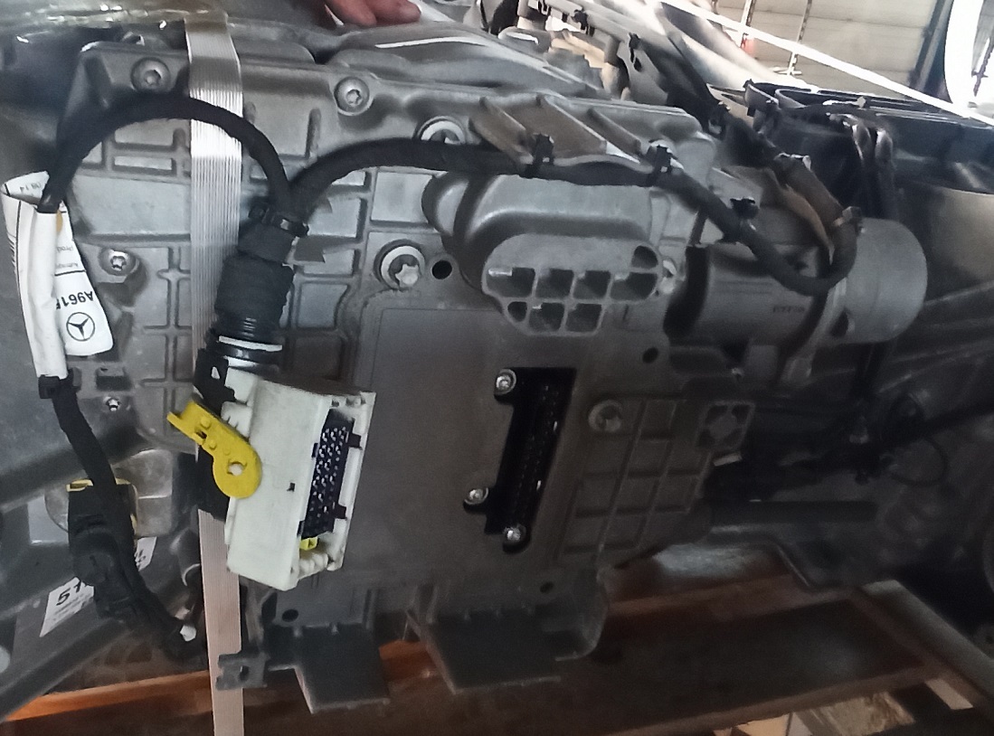 MERCEDES-BENZ Actros 9612606963 4213534080 - Boîte de vitesse et pièces pour Camion: photos 1 MERCEDES-BENZ Actros 9612606963 4213534080 - Boîte de vitesse et pièces pour Camion: photos 1