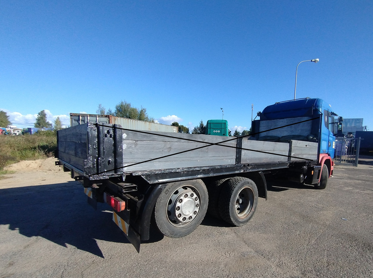 SCANIA R 114 380 6x2 - Châssis cabine: photos 3 SCANIA R 114 380 6x2 - Châssis cabine: photos 3