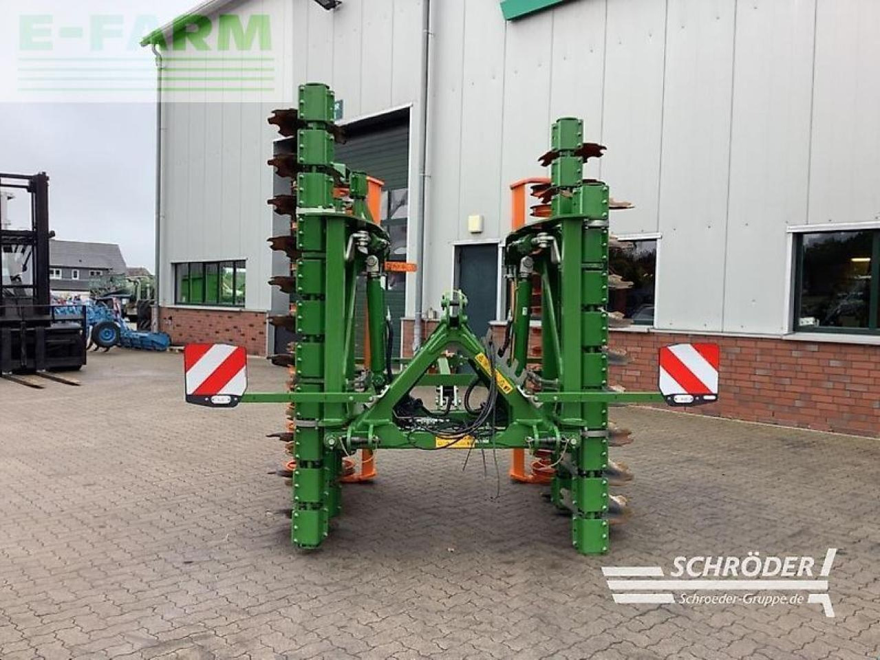 Amazone catros+ 5003-2 - Cover crop: photos 2 Amazone catros+ 5003-2 - Cover crop: photos 2