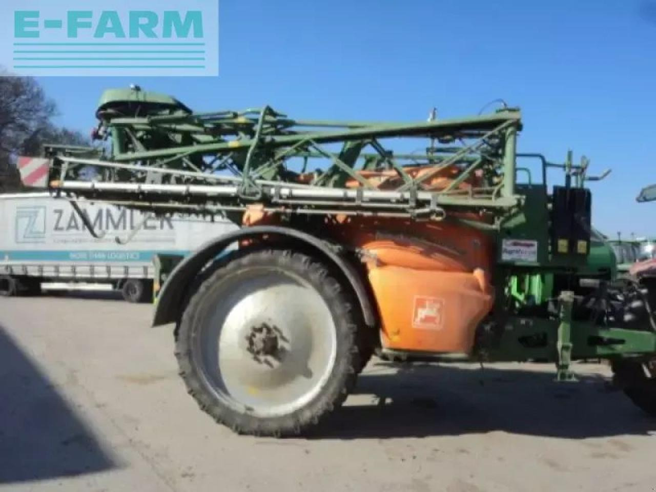 Amazone ux 3200 special - Pulvérisateur traîné: photos 2 Amazone ux 3200 special - Pulvérisateur traîné: photos 2