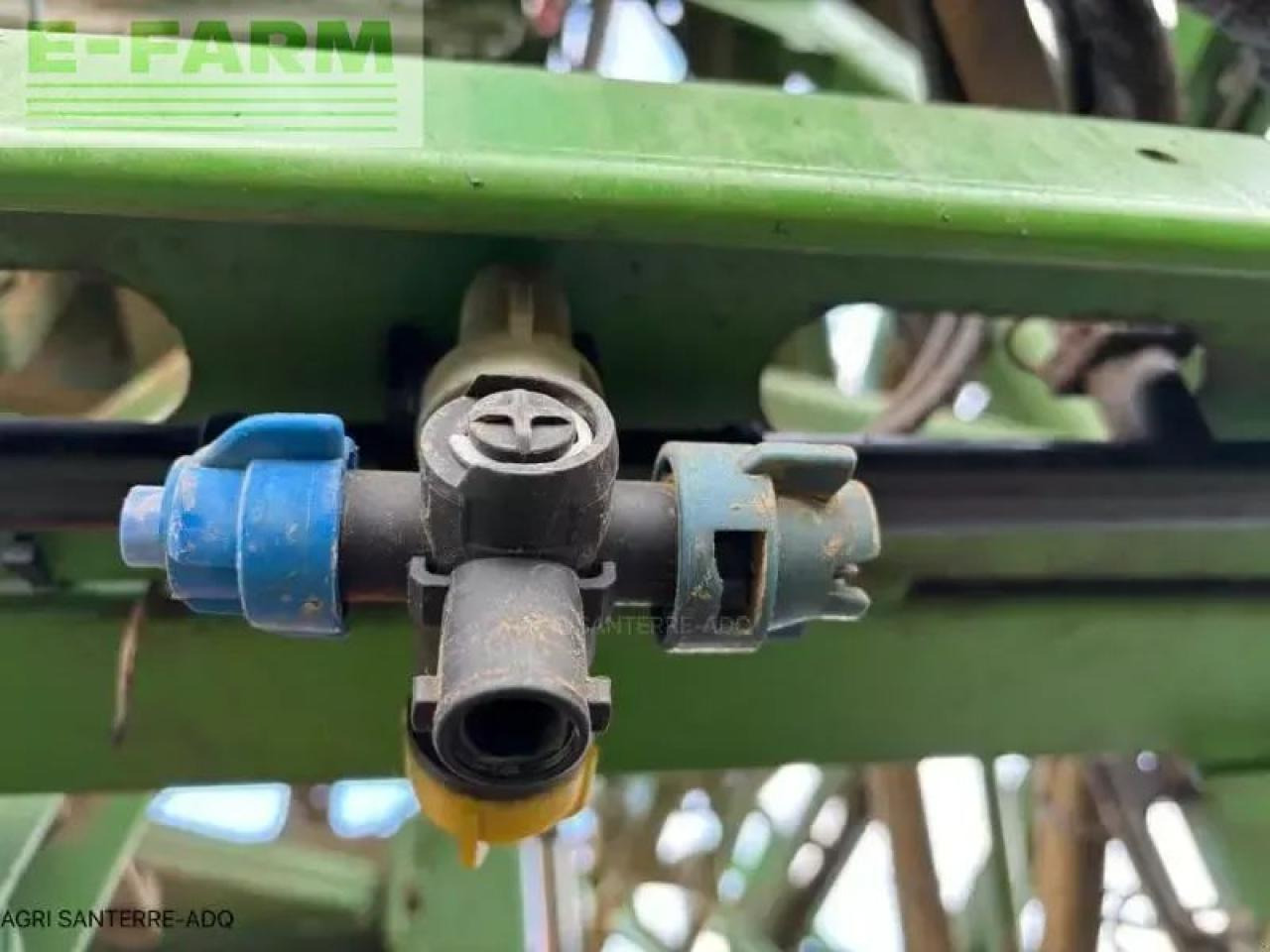 Amazone ux 4200 - Pulvérisateur traîné: photos 5 Amazone ux 4200 - Pulvérisateur traîné: photos 5