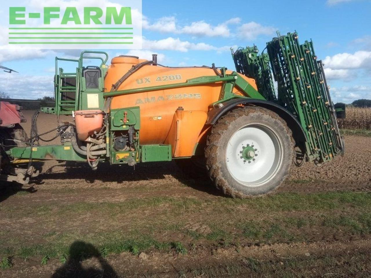 Amazone ux 4200 - Pulvérisateur traîné: photos 2 Amazone ux 4200 - Pulvérisateur traîné: photos 2