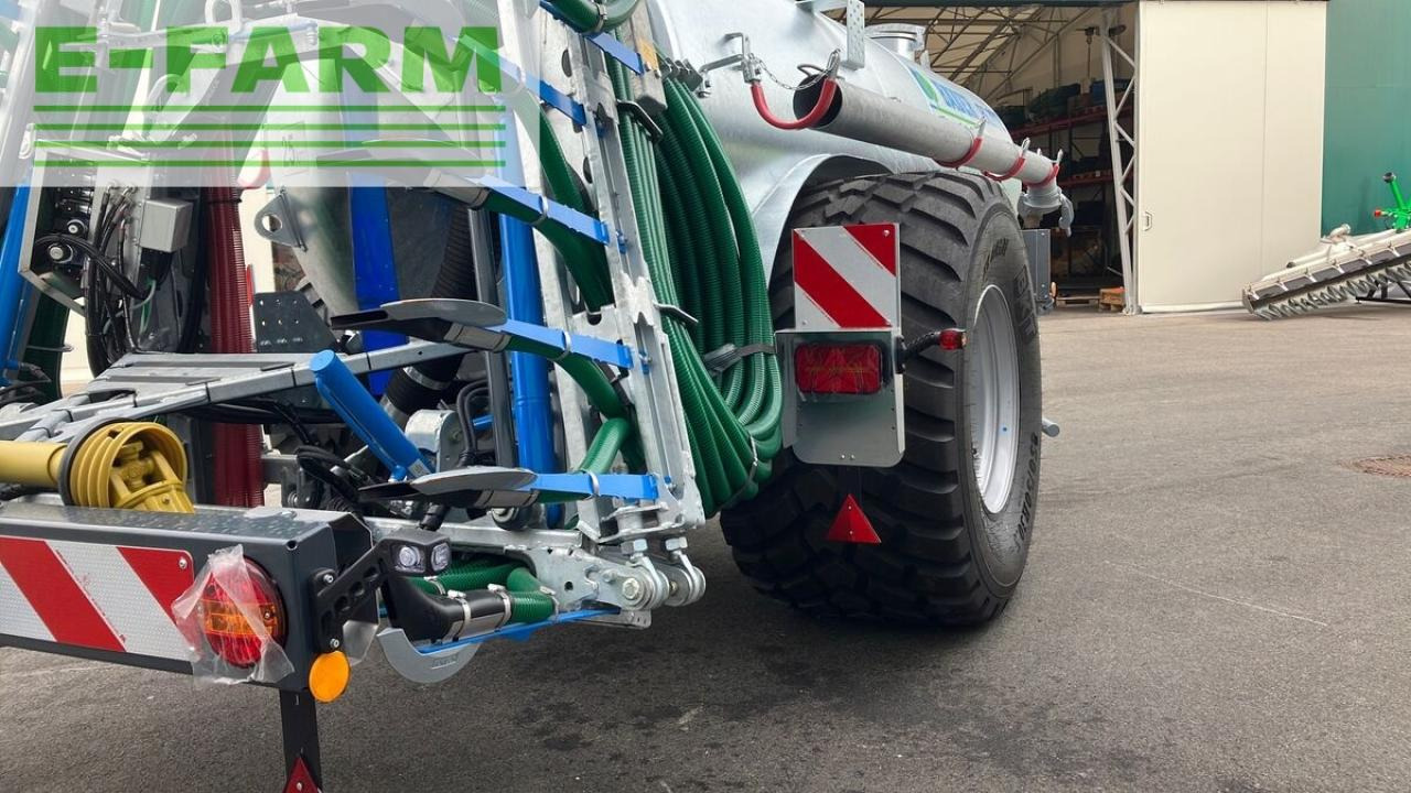 Bauer p 92 mit bomech up 10,5 schleppschuhverteiler - Tonne à lisier: photos 2 Bauer p 92 mit bomech up 10,5 schleppschuhverteiler - Tonne à lisier: photos 2