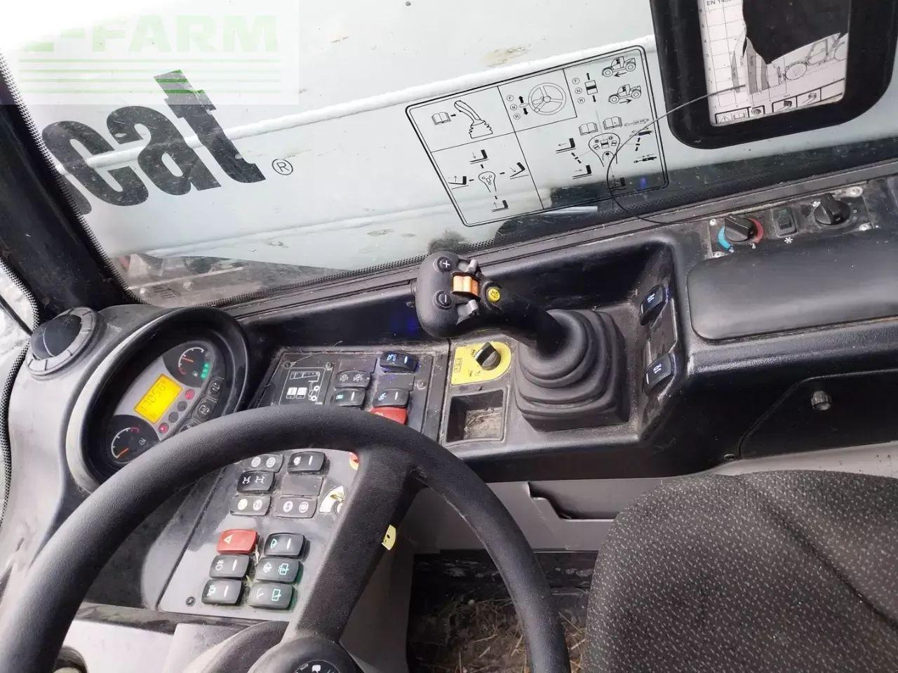 Bobcat 30.60 - Chariot télescopique: photos 3 Bobcat 30.60 - Chariot télescopique: photos 3