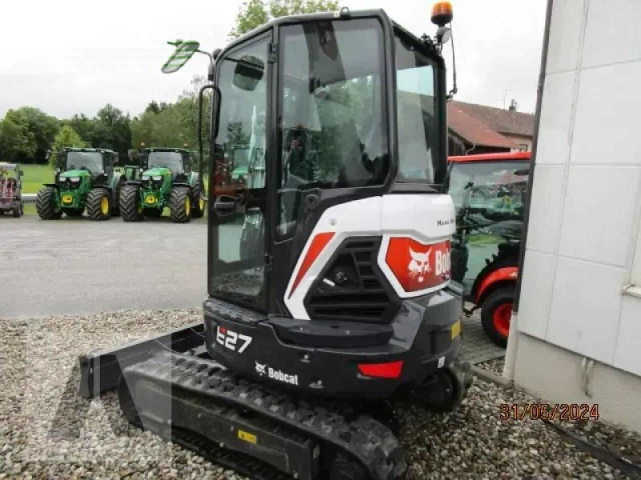 Bobcat e 27 - Mini pelle: photos 3 Bobcat e 27 - Mini pelle: photos 3