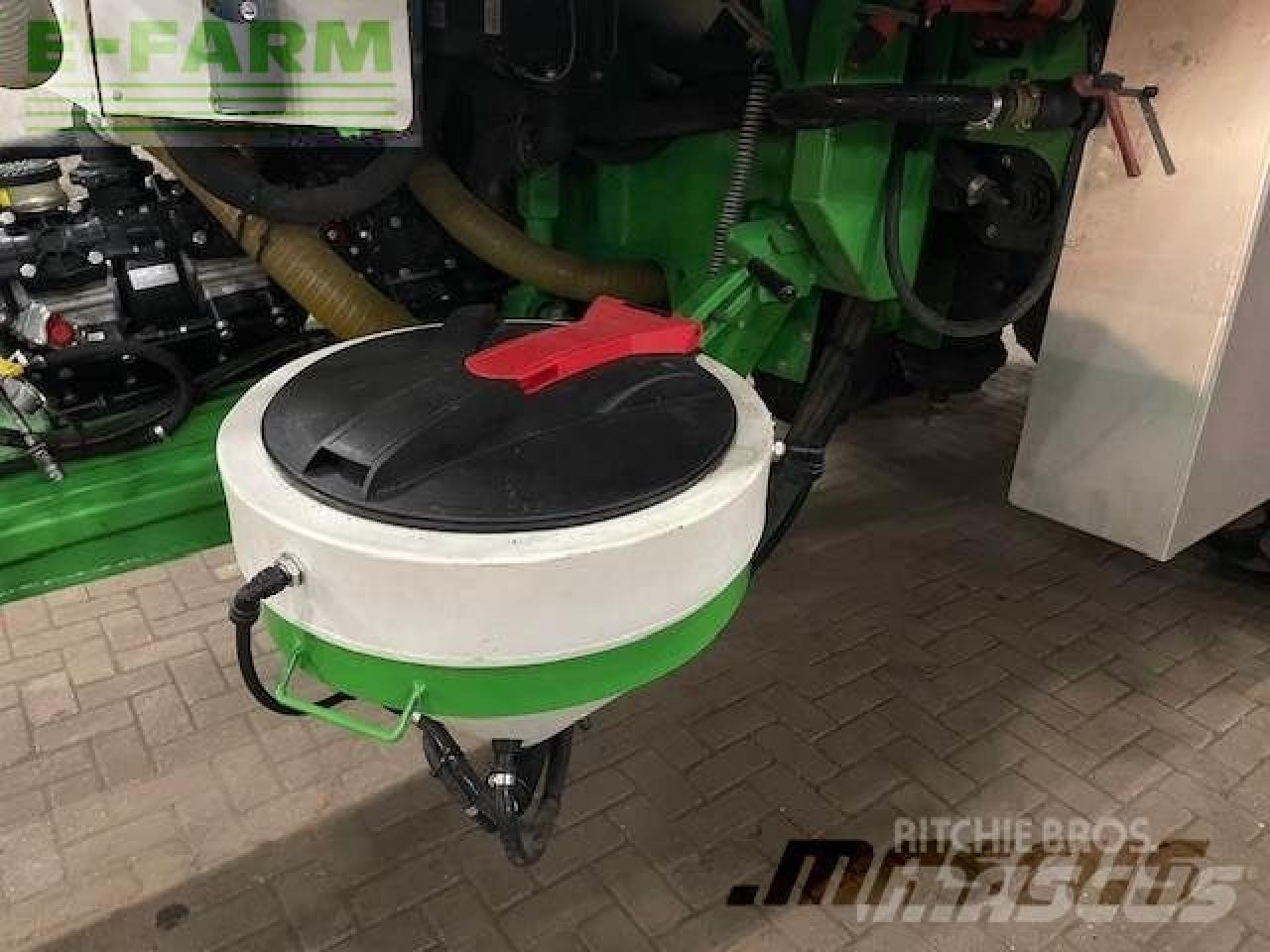 Pulvérisateur traîné CHD f7039 39m 7000l veldspuit: photos 18 Pulvérisateur traîné CHD f7039 39m 7000l veldspuit: photos 18