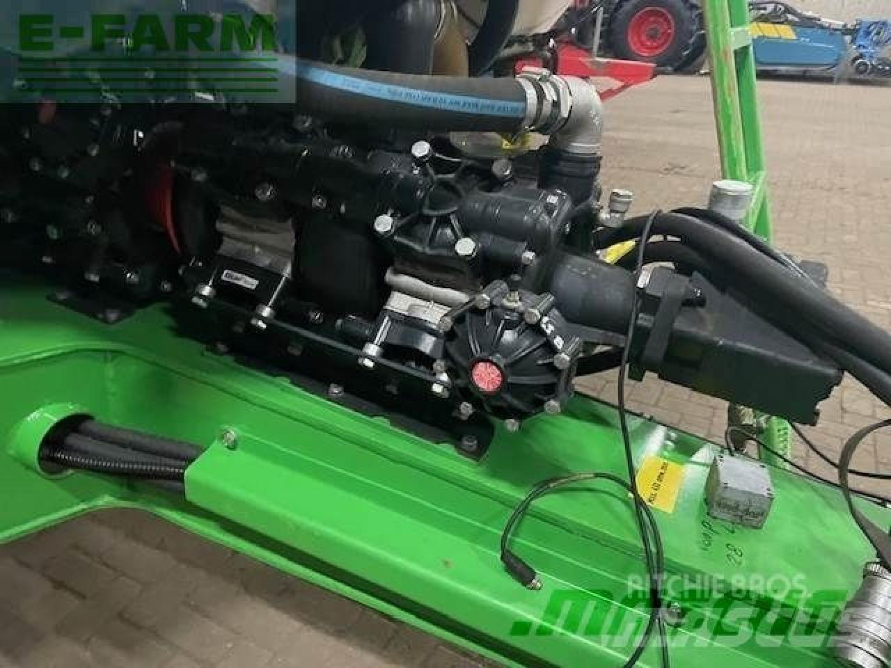 CHD f7039 39m 7000l veldspuit - Pulvérisateur traîné: photos 4 CHD f7039 39m 7000l veldspuit - Pulvérisateur traîné: photos 4