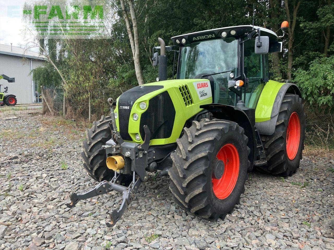 CLAAS ARION 640 CEBIS - Tracteur agricole: photos 1 CLAAS ARION 640 CEBIS - Tracteur agricole: photos 1