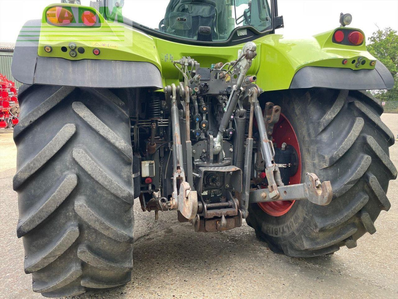CLAAS ARION 650 CIS CIS - Tracteur agricole: photos 4 CLAAS ARION 650 CIS CIS - Tracteur agricole: photos 4