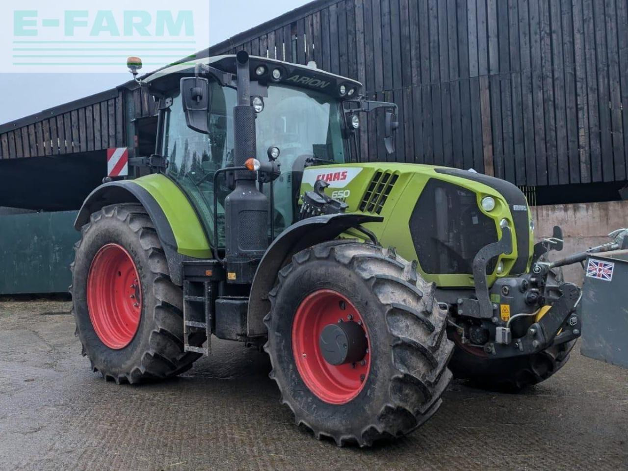 CLAAS ARION 650 HEXASHIFT - STAGE V CIS+ 50K HEXASHIFT CIS+ - Tracteur agricole: photos 1 CLAAS ARION 650 HEXASHIFT - STAGE V CIS+ 50K HEXASHIFT CIS+ - Tracteur agricole: photos 1