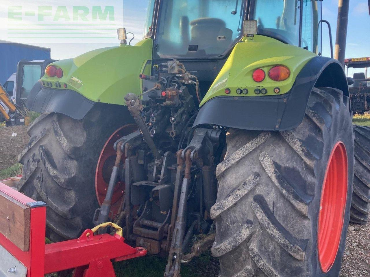 CLAAS AXION 810 CEBIS - Tracteur agricole: photos 5 CLAAS AXION 810 CEBIS - Tracteur agricole: photos 5