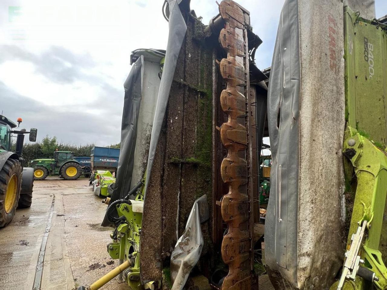 CLAAS DISCO 1100C BUTTERFLY - Faucheuse: photos 1 CLAAS DISCO 1100C BUTTERFLY - Faucheuse: photos 1