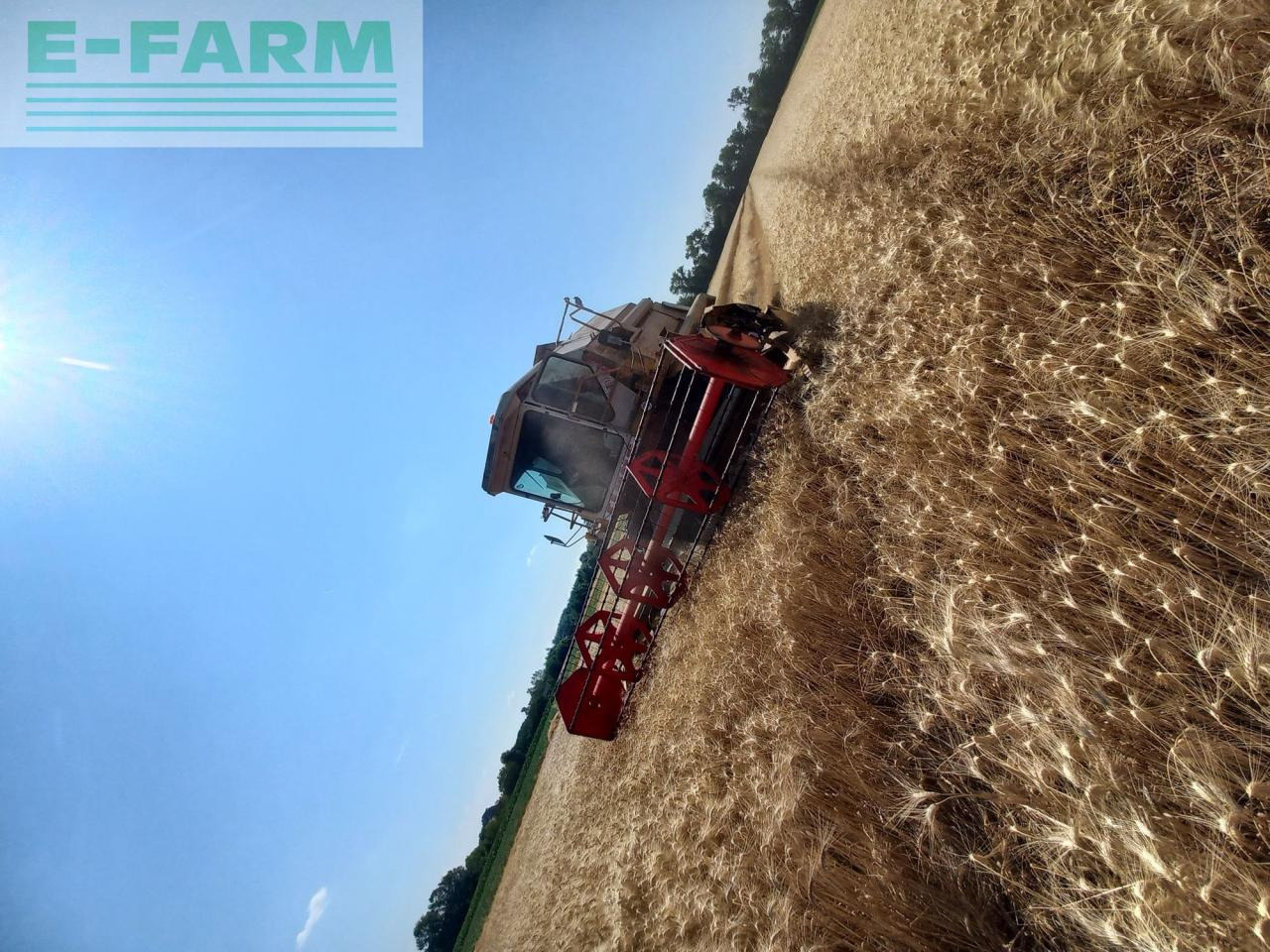 CLAAS Dominator 106 - Moissonneuse-batteuse: photos 4 CLAAS Dominator 106 - Moissonneuse-batteuse: photos 4