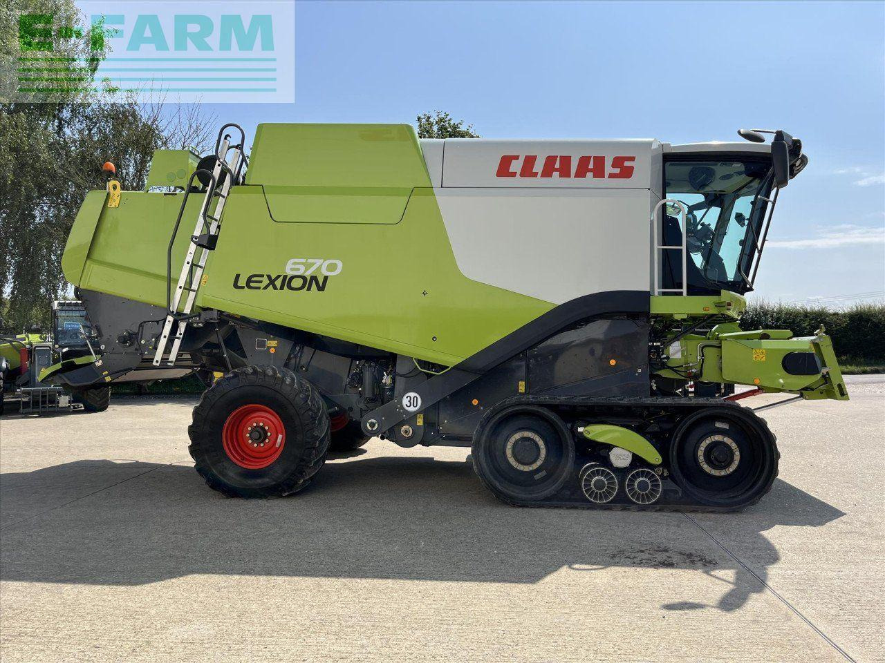 CLAAS LEXION 670 TT - Moissonneuse-batteuse: photos 4 CLAAS LEXION 670 TT - Moissonneuse-batteuse: photos 4