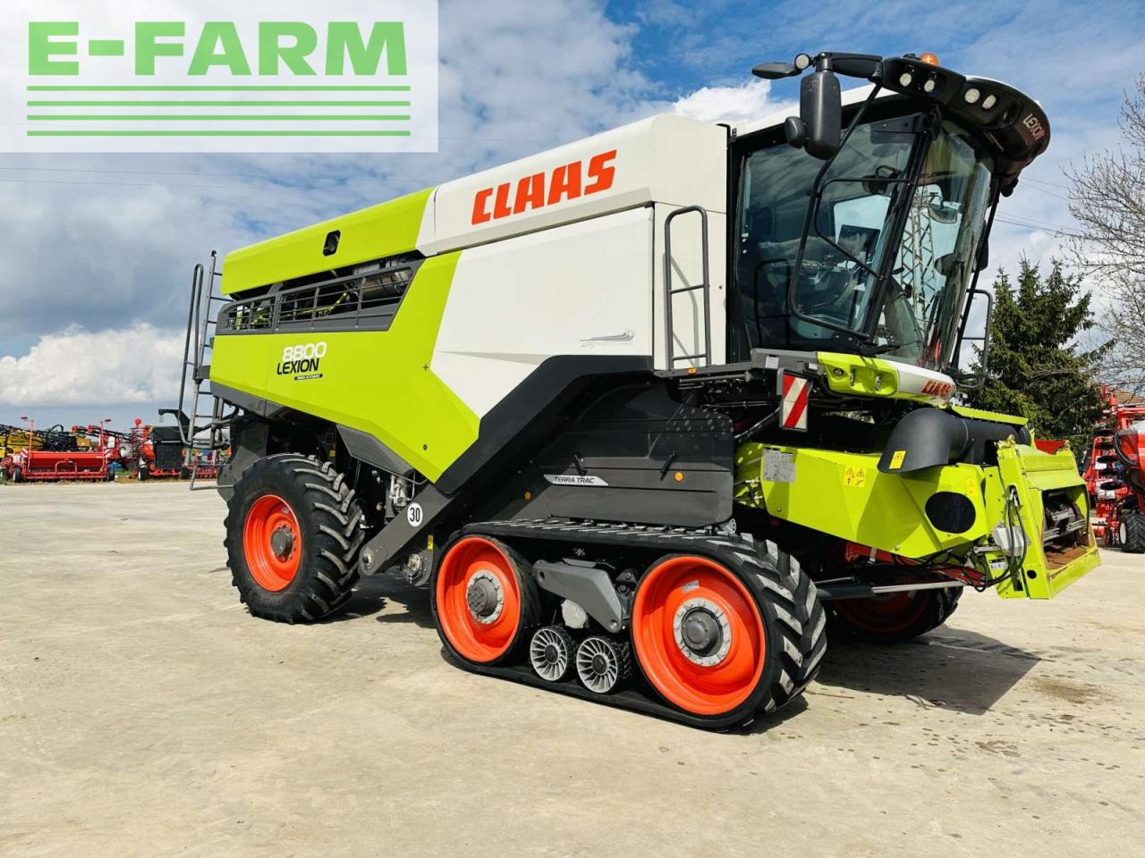 Moissonneuse-batteuse CLAAS LEXION 8800 TT E5: photos 7