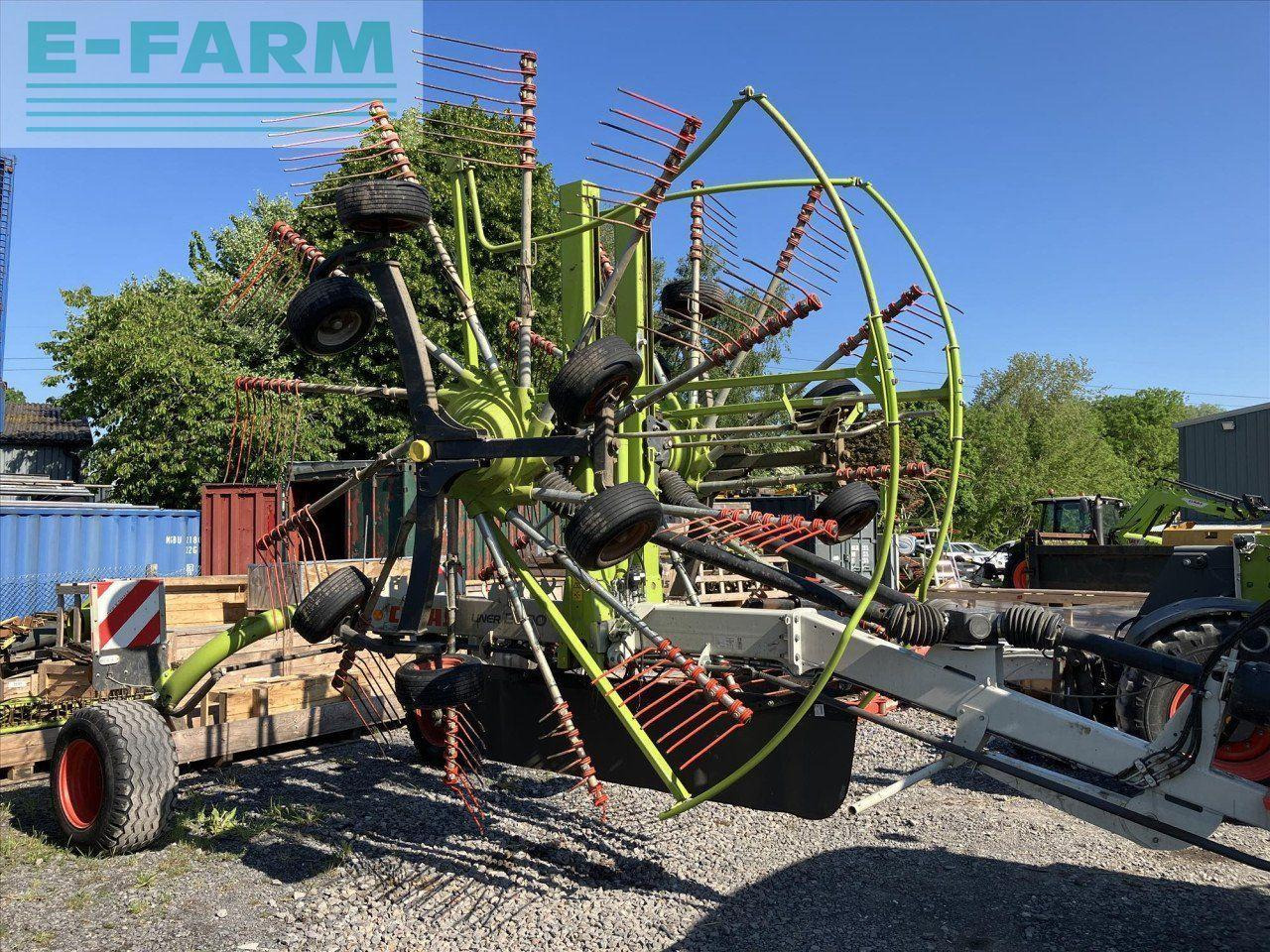 CLAAS LINER 2800BW - Faneuse: photos 1 CLAAS LINER 2800BW - Faneuse: photos 1