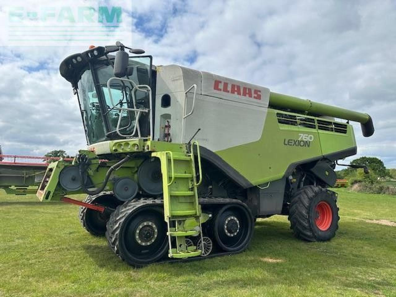 CLAAS USED LEXION 760 TT - Moissonneuse-batteuse: photos 5 CLAAS USED LEXION 760 TT - Moissonneuse-batteuse: photos 5
