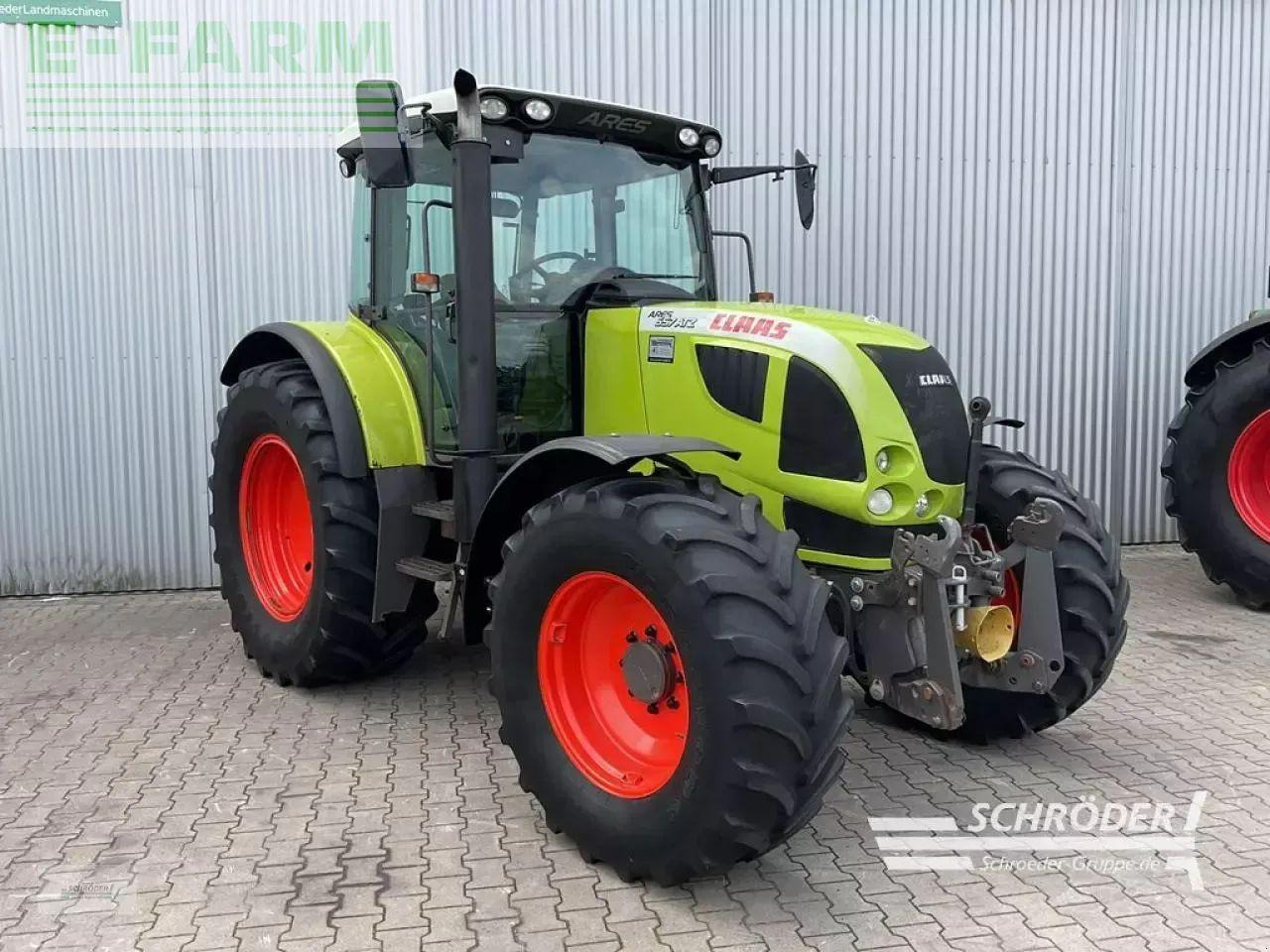 CLAAS ares 657 atz ATZ - Tracteur agricole: photos 1 CLAAS ares 657 atz ATZ - Tracteur agricole: photos 1