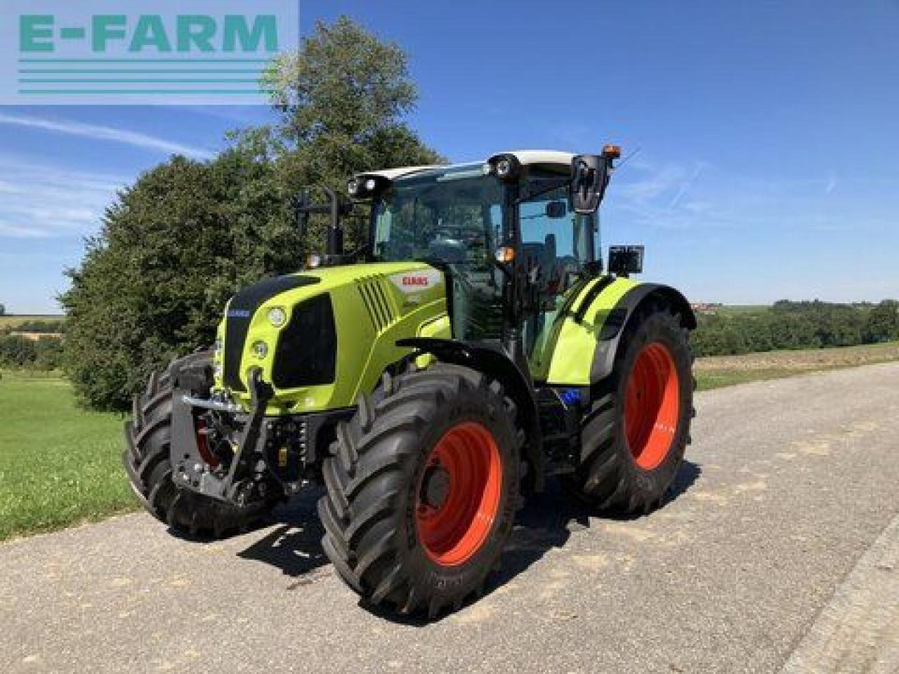 CLAAS arion 450 cis panoramic CIS - Tracteur agricole: photos 1 CLAAS arion 450 cis panoramic CIS - Tracteur agricole: photos 1