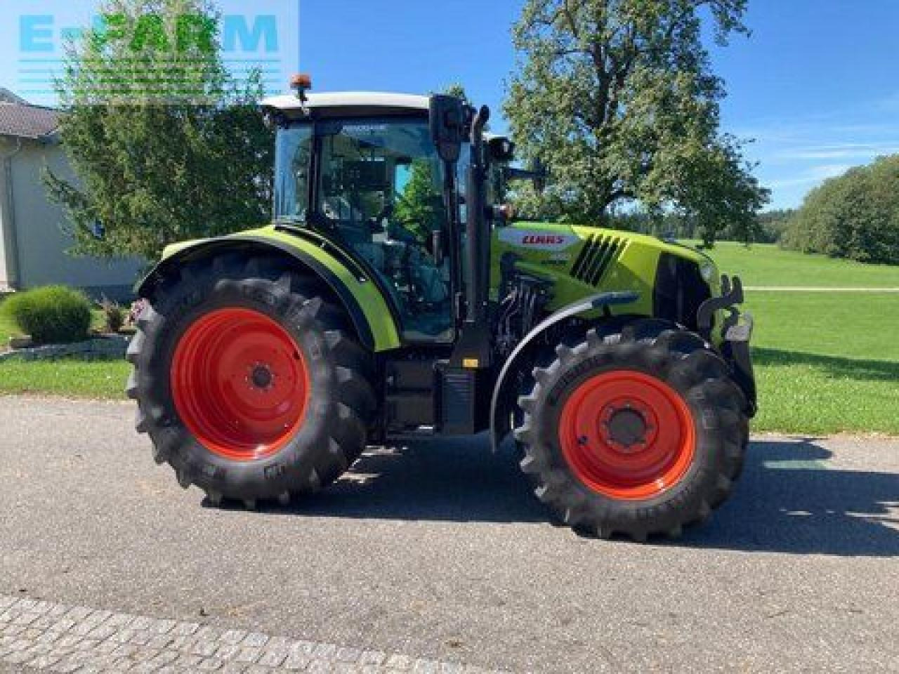 CLAAS arion 450 cis panoramic CIS - Tracteur agricole: photos 2 CLAAS arion 450 cis panoramic CIS - Tracteur agricole: photos 2