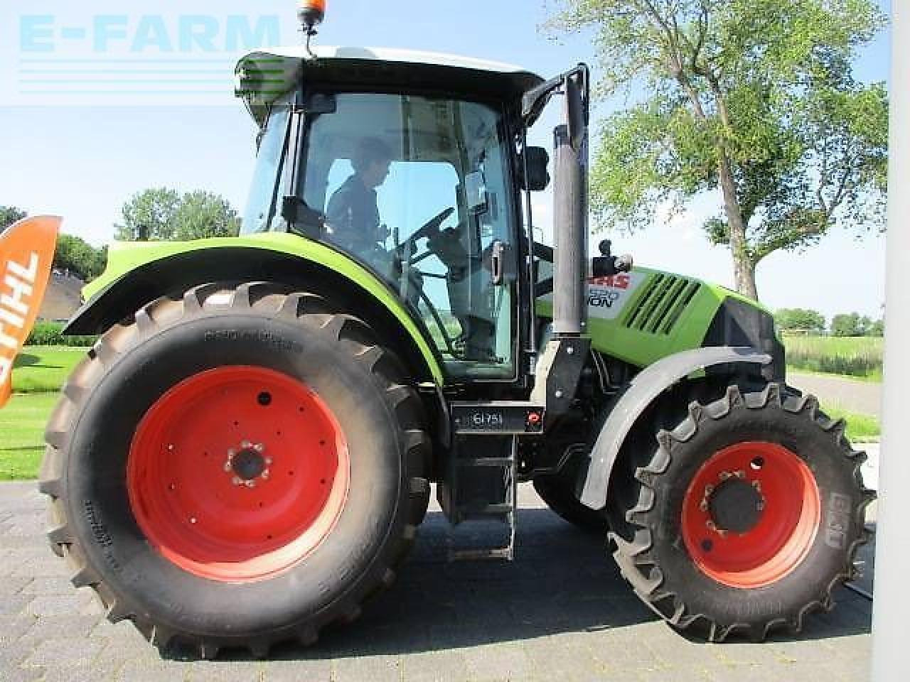 CLAAS arion 520 - Tracteur agricole: photos 4 CLAAS arion 520 - Tracteur agricole: photos 4