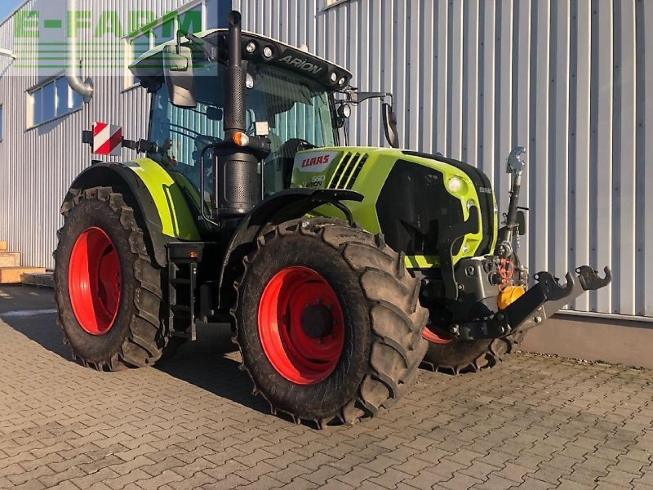 CLAAS arion 550 cm cis+ CIS - Tracteur agricole: photos 1 CLAAS arion 550 cm cis+ CIS - Tracteur agricole: photos 1