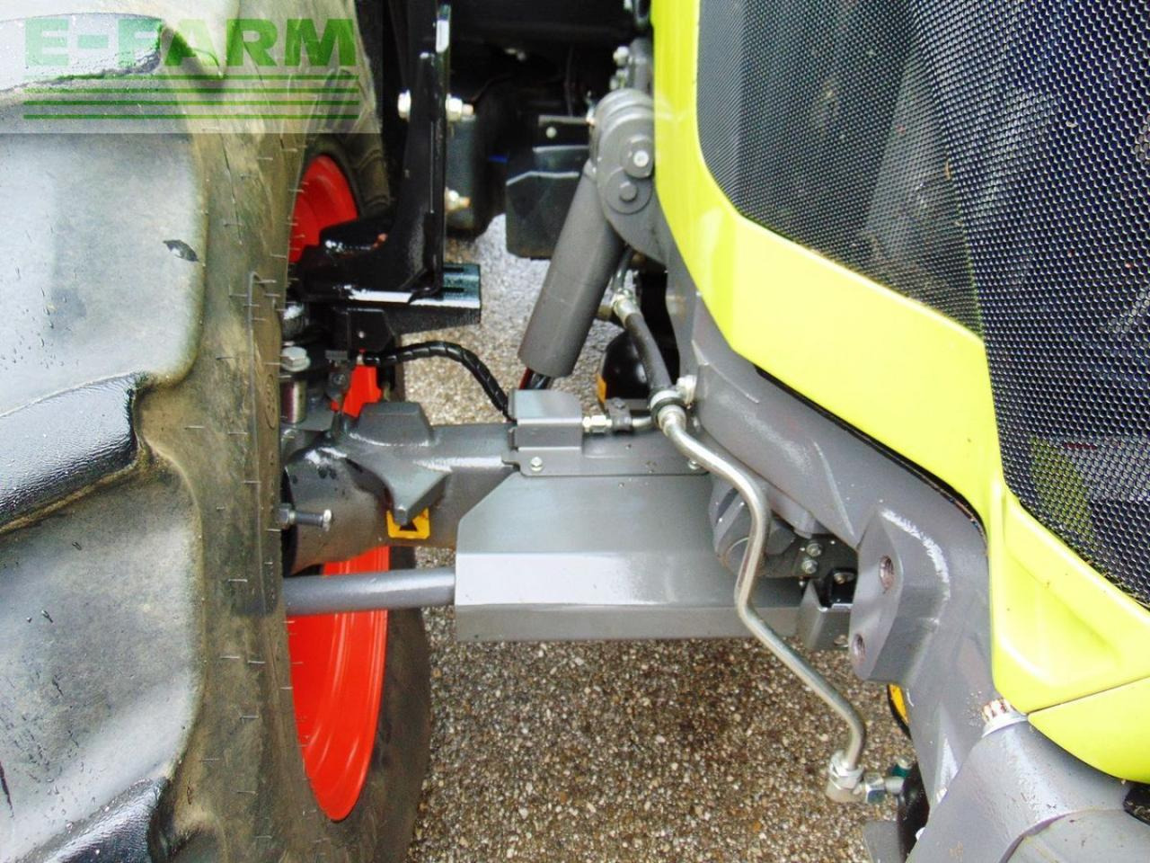 CLAAS arion 550 cmatic cis+ CMATIC CIS+ - Tracteur agricole: photos 3 CLAAS arion 550 cmatic cis+ CMATIC CIS+ - Tracteur agricole: photos 3