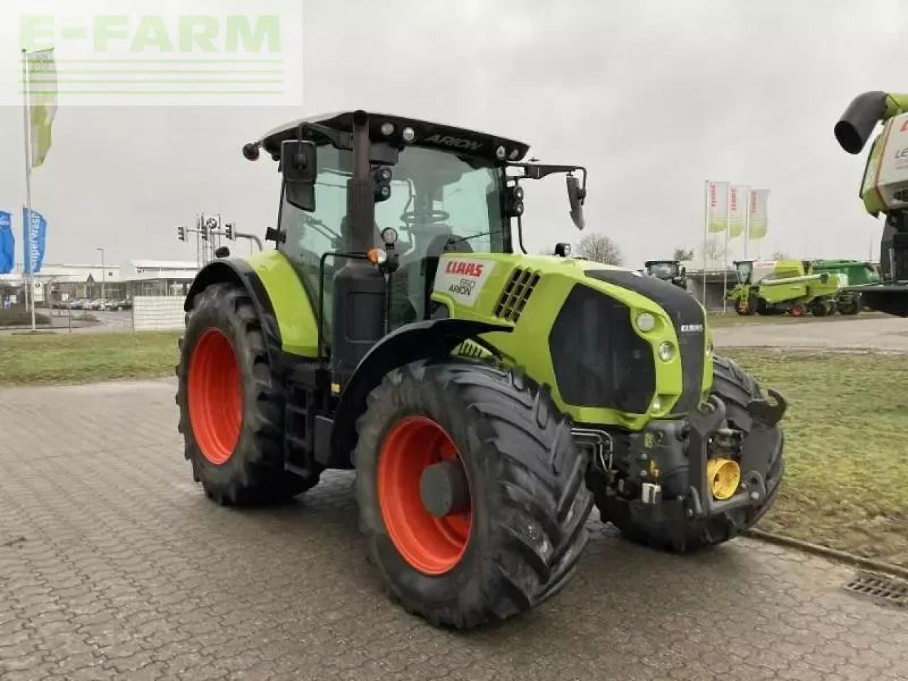 CLAAS arion 650 cis+ CIS+ - Tracteur agricole: photos 4 CLAAS arion 650 cis+ CIS+ - Tracteur agricole: photos 4