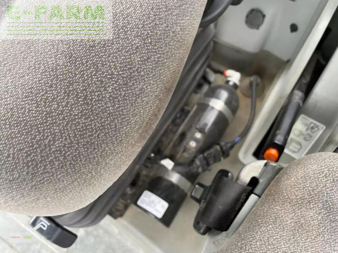 Tracteur agricole CLAAS arion 660 cmatic cebis preisreduziert CMATIC CEBIS: photos 12