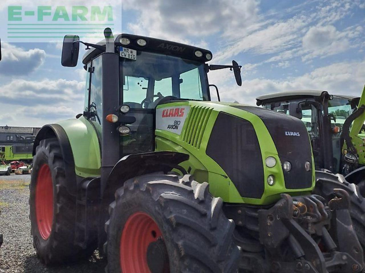 CLAAS axion 810 - Tracteur agricole: photos 1 CLAAS axion 810 - Tracteur agricole: photos 1