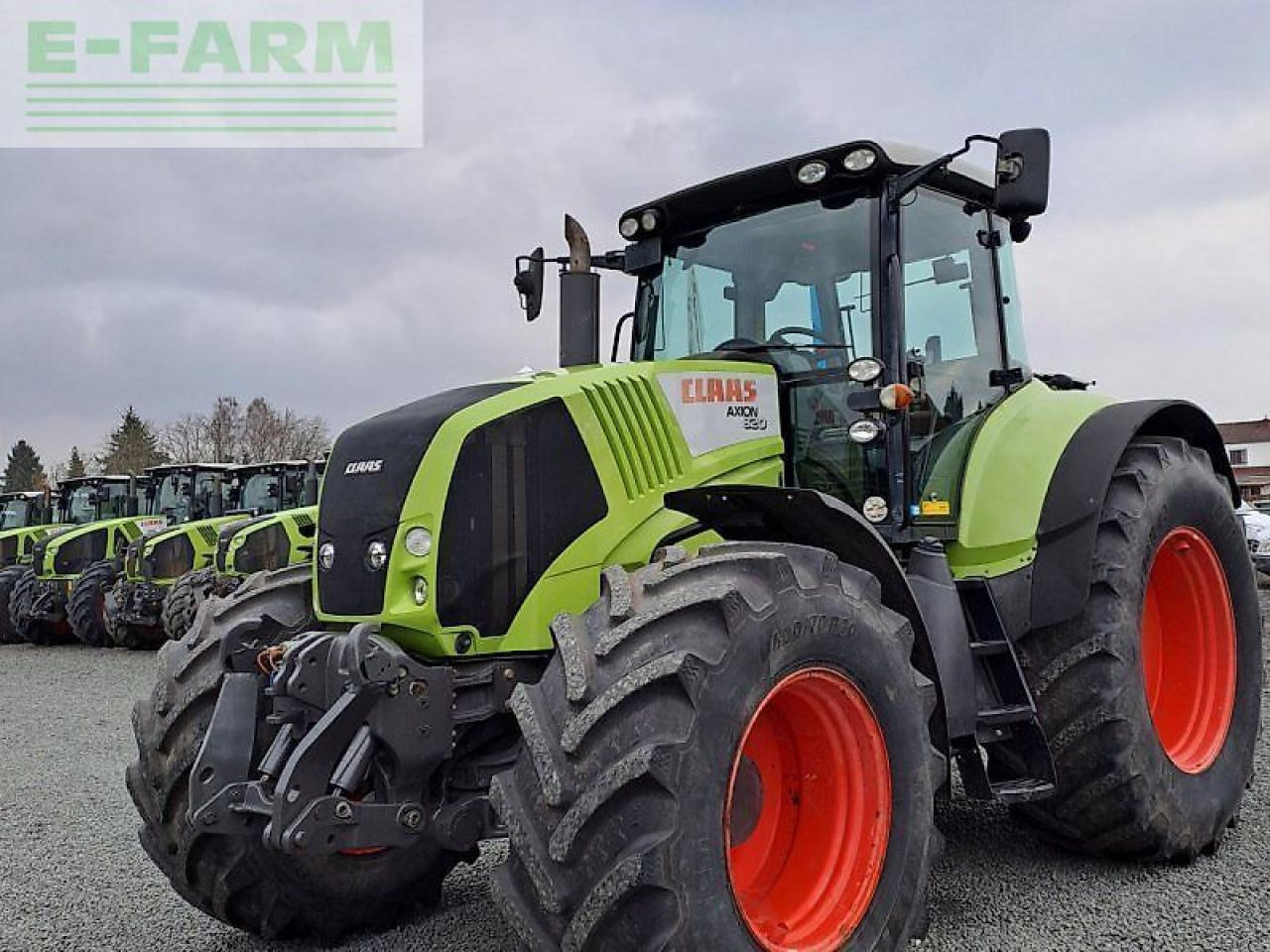 CLAAS axion 820 c-matic CMATIC - Tracteur agricole: photos 3 CLAAS axion 820 c-matic CMATIC - Tracteur agricole: photos 3